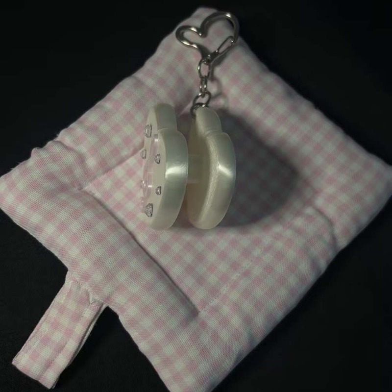 Gothic Musical Note Heart Cabl - Cable Winder Keychain recension och pris