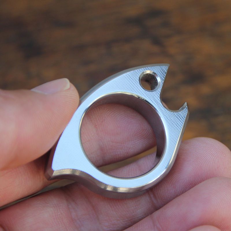 Outdoor Portable EDC Multifunc - Bottle Opener Keyring recension och pris