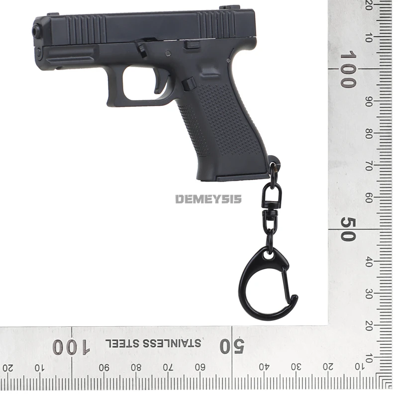 Mini G45 Pistol Shaped Keychai - Bottle Opener Keyring recension och pris
